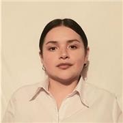 Docente en biología, con experiencia en grupos etarios de niños a adultos. Buen desempeño en area disciplinar